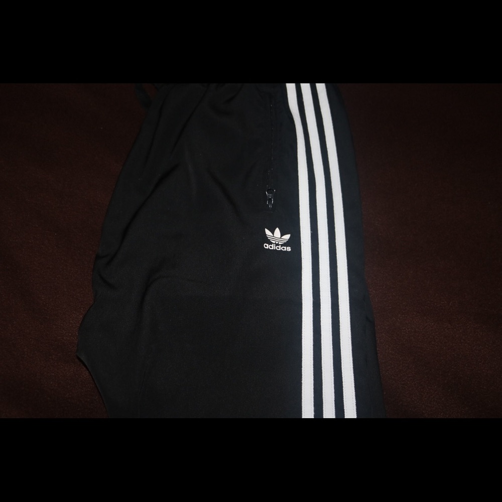 Addias joggers ( mc hammer style)